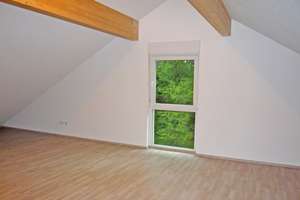 POCHERT IMMOBILIEN - Moderne Doppelhaushälfte mit viel Platz - familienfreundlich & energieeffizient – Die vollständige Adresse der Immobilie erhältst du vom Anbieter., 67677 Enkenbach-Alsenborn – Vorschaubild 9