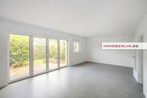IMMOBERLIN.DE - Ersteinzug nach Neuaufbau! Helles Energieeffizienzhaus (A+) mit ruhigem Westgarten – Die vollständige Adresse der Immobilie erhältst du vom Anbieter., 14167 Zehlendorf, Berlin – Vorschaubild 2