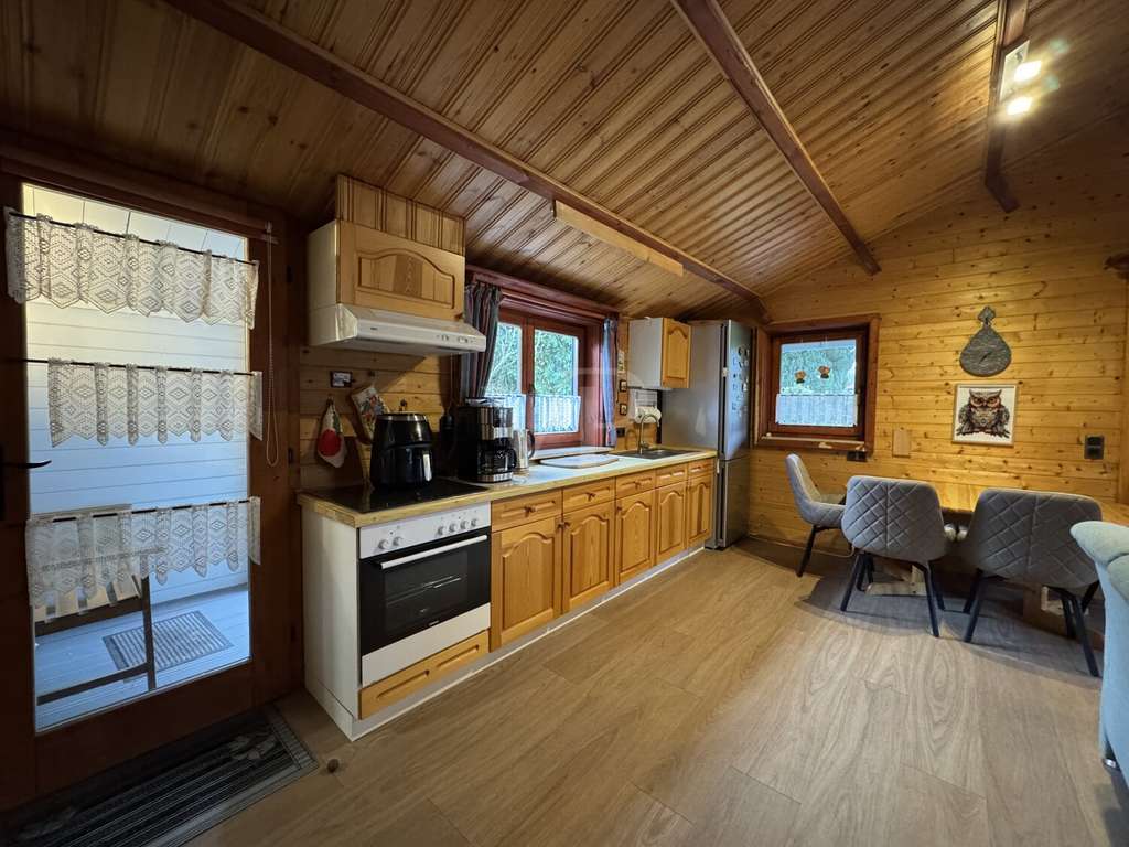 Immobilie in Wiefelstede - Seltene Gelegenheit - Wochenendhaus im Feriengebiet - Bild 2