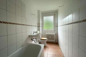 Beliebte Eigentumswohnung mit Loggia in Kiel-Projensdorf! – Charles-Roß-Ring 68, 24106 Wik, Kiel – Vorschaubild 18