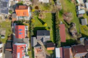 Einfamilienhaus mit großzügigem Grundstück im Zentrum von Burlafingen – Die vollständige Adresse der Immobilie erhältst du vom Anbieter., 89233 Neu-Ulm – Vorschaubild 3