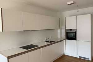 Hoher Wohnkomfort: Exklusive 3-Zimmer-Wohnung mit EBK und Balkon – Aßmannshäuser Str. 34, 65197 Wiesbaden – Vorschaubild 4