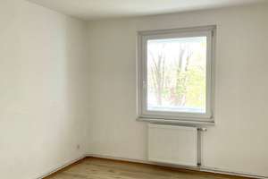 Wir erlassen Ihnen 2 Kaltmiete! Wohnung sucht Mieter. – Nebelflucht 12, 38226 Lebenstedt, Salzgitter – Vorschaubild 2
