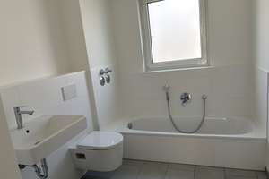Premium-Wohnen in idyllischer  4-Zi.-Wohnung in Wiesbaden-Biebrich – Die vollständige Adresse der Immobilie erhältst du vom Anbieter., 65203 Biebrich, Wiesbaden – Vorschaubild 15