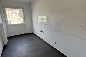 Gepflegte 3 Zimmer-Wohnung in Citynähe – Berliner Str. 143, 42277 Oberbarmen, Wuppertal – Vorschaubild 2