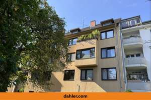 3-Zimmer Dachgeschosswohnung in Köln-Zollstock zentral gelegen & gut geschnitten