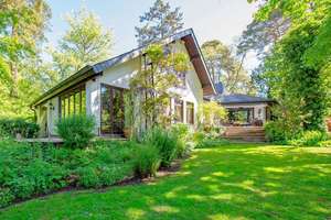 Repräsentative Villa auf Traumgrundstück in der Villenkolonie Eberstadt, Darmstadt