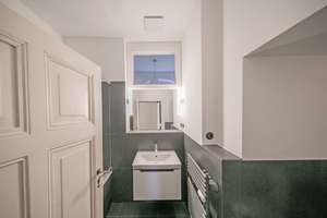 Bezugsfreie 2-Zi-Whg zzgl. Wohnküche im 1. OG  Manteuffelstr. / Höhe Paul-Lincke-Ufer (WE11) – Manteuffelstrasse 64, 10999 Kreuzberg, Berlin – Vorschaubild 7