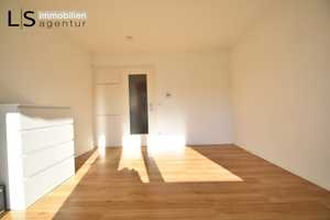 **Studenten & junge Berufstätige aufgepasst** Schönes, helles 1-Zimmer-Apartment in S-Ost! – Stuttgart – Vorschaubild 3