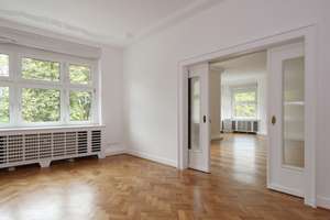 Herrschaftliche 6 Zimmer Altbauwohnung in erster Rheinlage auf der Cecilienallee! – Cecilienallee 46, 40474 Golzheim, Düsseldorf – Vorschaubild 6
