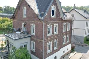 Mehrfamilienhaus in zentraler Lage von Niederschelden – Die vollständige Adresse der Immobilie erhältst du vom Anbieter., 57080 Niederschelden, Siegen – Vorschaubild 2