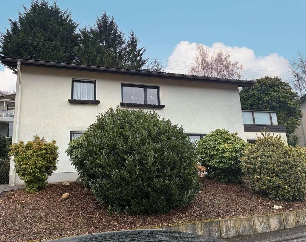 Immobilie in Steinebach/Sieg - Einfamilienhaus in ruhiger Lage (Nähe Gebhardshain)  - Bild 2