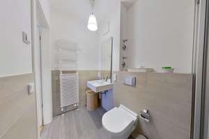 Modern Open Plan Living in Top Location in Berlin Mitte : Modernes Wohnen mit offenem Grundriss – Chausseestrasee 106, 10115 Mitte (Ortsteil), Berlin – Vorschaubild 9