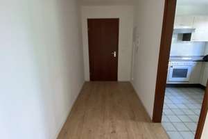 Helle & frisch renovierte Wohnung mit Terrasse im Grünen inkl. TG Stellplatz – Talstraße 69 d, 70188 Gaisburg, Stuttgart – Vorschaubild 7