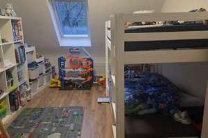 Charmante 4,5-Zimmer Maisonette-Wohnung im Zweifamilienhaus in Duisburg-Wanheim-Angerhausen – Römerstraße 0, 47249 Wanheim-Angerhausen, Duisburg – Vorschaubild 26