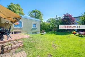 IMMOBERLIN.DE - Attraktiver Bungalow mit diskretem Garten in guter Ortslage – Die vollständige Adresse der Immobilie erhältst du vom Anbieter., 12351 Buckow, Berlin – Vorschaubild 2