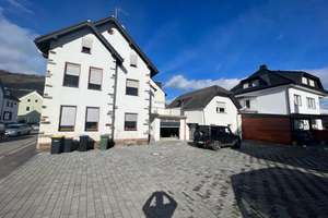9 Zi-Haus mit EBK in Bad Neuenahr-Ahrweiler möbliert – Josefstraße 1, 53474 Bad Neuenahr-Ahrweiler – Vorschaubild 1