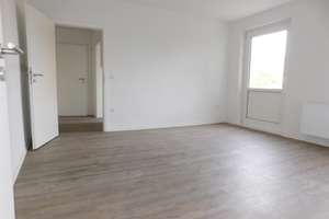 ***Schöne und renovierte 3-Zimmerwohnung mit Balkon in ruhiger Lage*** – Henschelstr. 6, 47229 Friemersheim, Duisburg – Vorschaubild 3