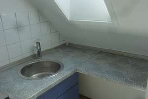 Bad Cannstatt, kleine 1-ZW im DG, Sitz-Duschwanne, Parkplatz – Teinacherstraße 6, 70372 Kurpark, Stuttgart – Vorschaubild 21