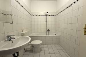 Property thumbnail 10