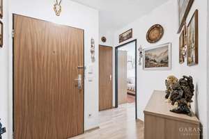 Vermietete 2-Zimmer-Wohnung mit großzügigem Süd/Ost-Balkon und Tiefgaragenstellplatz – Die vollständige Adresse der Immobilie erhältst du vom Anbieter., 81739 Neuperlach, München – Vorschaubild 6