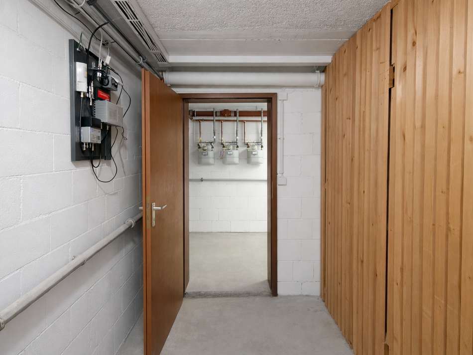 17 Keller Abstellräume