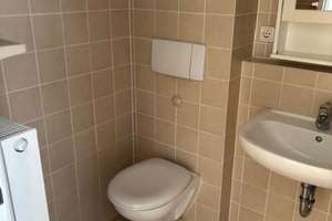 TOP 2-er WG-Wohnung direkt am Flaucher! renoviert, 3 Zi, Wohnküche, Westbalkon, keine EBK! – Die vollständige Adresse der Immobilie erhältst du vom Anbieter., 81543 Siebenbrunn, München – Vorschaubild 8