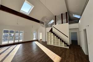 Ganz oben zu Hause – exklusives Penthouse mit urbanem Lebensgefühl - auch WG geeignet! – 40210 Stadtmitte, Düsseldorf – Vorschaubild 3