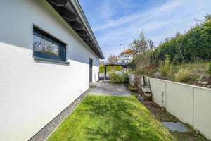 Exklusiver Bungalow mit Galerie, nachhaltiger Technik und großzügigem Grundstück – Die vollständige Adresse der Immobilie erhältst du vom Anbieter., 57539 Bruchertseifen – Vorschaubild 4