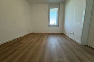 Wohnen mit Aussicht: Moderne 2-Zimmer-Wohnung – Von-Hünefeld-Straße 24, 89231 Neu-Ulm – Vorschaubild 4