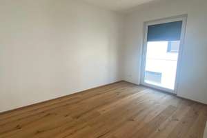 **Fußläufig zum See- Exclusive 6 Zimmer  Doppelhaushälfte mit whirlpool** – Die vollständige Adresse der Immobilie erhältst du vom Anbieter., 89231 Neu-Ulm – Vorschaubild 8