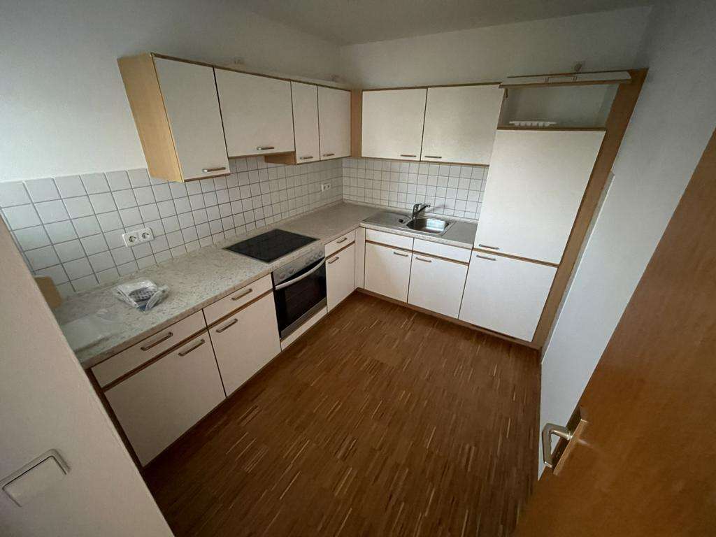 Immobilie in Biberach an der Riß - Attraktive 1-Zimmer-Wohnung mit heller Wohnatmosphäre und praktischer Raumaufteilung - Bild 1