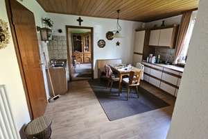 Geräumiges älteres Haus mit großem Garten – Die vollständige Adresse der Immobilie erhältst du vom Anbieter., 85221 Dachau – Vorschaubild 6