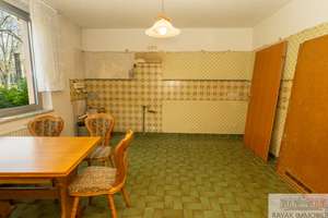 Dornröschenhaus mit Ausbaupotenzial in Düsseldorf-Benrath, nähe Schlosspark – Die vollständige Adresse der Immobilie erhältst du vom Anbieter., 40593 Benrath, Düsseldorf – Vorschaubild 3