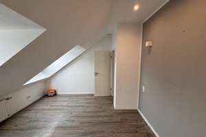 4 Zimmer Wohnung in Wuppertal Heckinghausen  – Heckinghauser Straße 214, 42289 Heckinghausen, Wuppertal – Vorschaubild 4