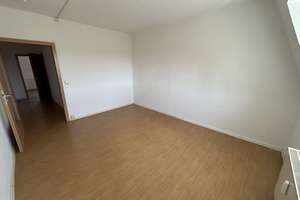Genau das Richtige! 3-Zimmer-Wohnung im Dachgeschoss mit Balkon! – Trillgasse 5, 38820 Halberstadt – Vorschaubild 4