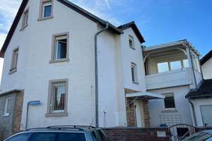 Direkt von Eigentümer Provision Frei Haus 4 Mieter in Großkrotzenburg zwischen Offenbach und Hanau – Louisenstraße 1, 63538 Großkrotzenburg – Vorschaubild 1