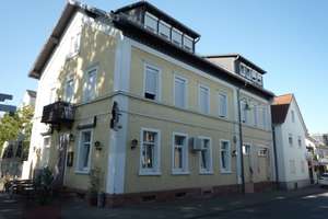 Schöne 2 Zimmer-Wohnung mit Einbauküche