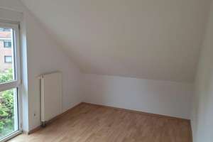 schöne Doppelhaushälfte in Bielefeld AdL (27) mit Wohnberechtigungsschein (ID-1753) – Die vollständige Adresse der Immobilie erhältst du vom Anbieter., 33609 Mitte, Bielefeld – Vorschaubild 4