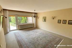 Haus mit 8 Zi. Garage in Tönisvorst, Keller, sep. Wohneinht. mit 4 Badezimmer und 3 Küchen