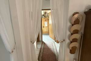 Charmanter Winkelbungalow in Oberdürrbach – Plana-Einbauküche, Terrasse, Garage & Stellplatz – Die vollständige Adresse der Immobilie erhältst du vom Anbieter., 97080 Dürrbachtal, Würzburg – Vorschaubild 8