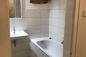 Sanierte 3-Zimmer-Wohnung in zentraler Lage in Bielefeld – Herforder Straße 42, 33602 Mitte, Bielefeld – Vorschaubild 3