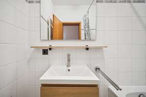 Bel Etage Single/Pärchenwohnung mit Sonnenbalkon. Frisch modernisiert! – Winterbergstraße 69, 1237 Seidnitz/Dobritz, Dresden – Vorschaubild 15