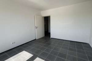 Helle 2- Zimmer Wohnung mit Balkon! – Sternbuschweg 63, 47057 Neudorf-Nord, Duisburg – Vorschaubild 2
