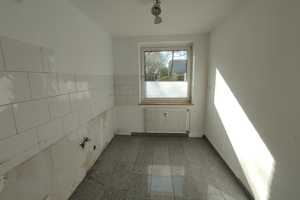 Helle 3-Zimmer-Wohnung mit Balkon – Liebknechtstraße 49, 46047 Oberhausen – Vorschaubild 4