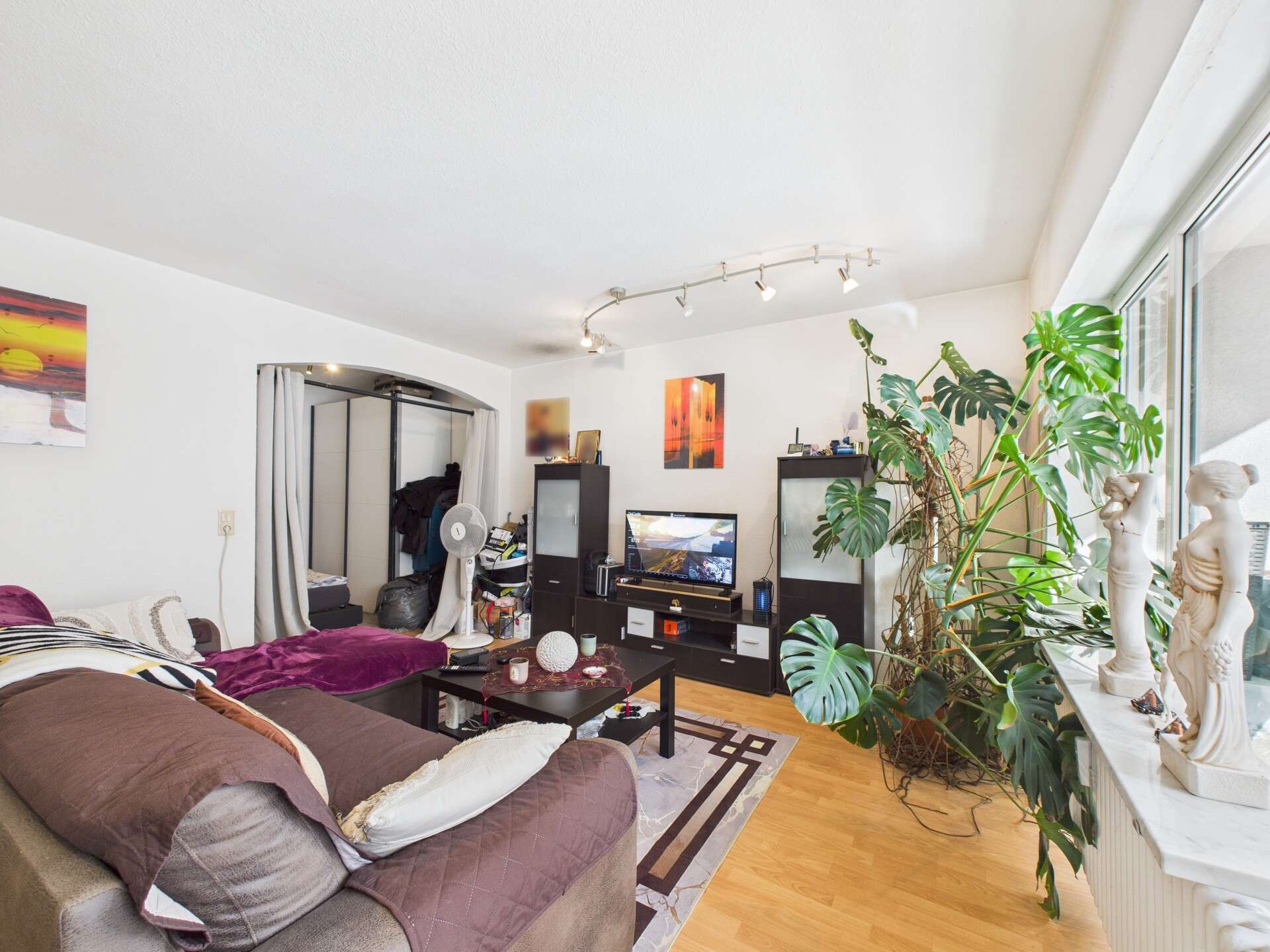 Immobilie in Ditzingen - Helle 1,5-Zimmer-Erdgeschosswohnung mit Süd-Balkon in ruhiger Lage von Ditzingen - Bild 3