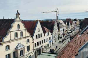 Traumblick über Forchheim – modern sanierte 2-Zi.-Maisonette, 82 m², offenes Wohnkonzept