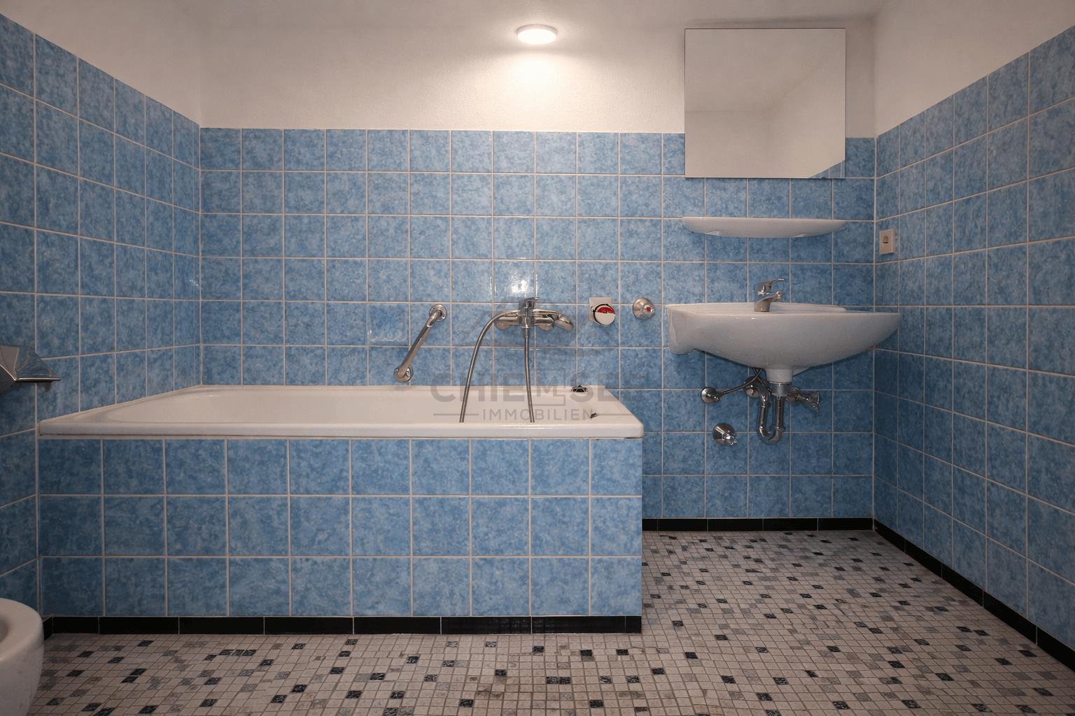 Immobilie in Neuötting - Attraktive Wohnung über den Dächern von Neuötting - Bild 3