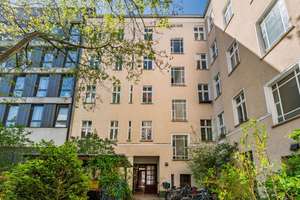Provisionsfrei! Vermietete 2-Zi.-Altbauwohnung in Bestlage-Prenzlauer Berg als Zukunftsabsicherung – Die vollständige Adresse der Immobilie erhältst du vom Anbieter., 10407 Prenzlauer Berg, Berlin – Vorschaubild 12