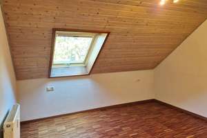 Wohlfühlambiente: Charmante Galeriewohnung mit sonniger Loggia  – Die vollständige Adresse der Immobilie erhältst du vom Anbieter., 74613 Öhringen – Vorschaubild 15